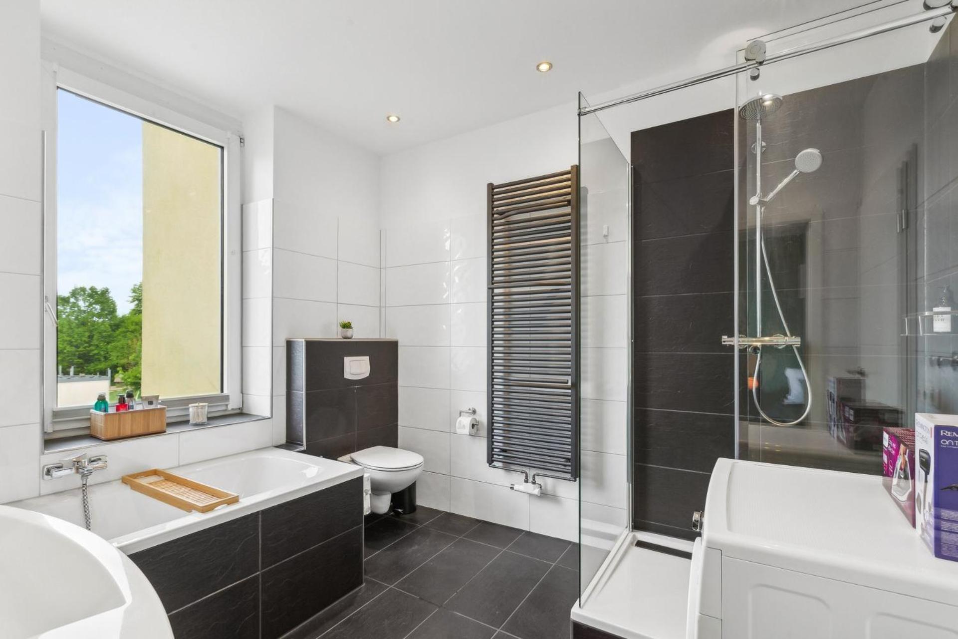 Апартаменты Elegant & Bright ~ Near Schalke 04 ~ Office ~ Free Parking! Гельзенкирхен Экстерьер фото