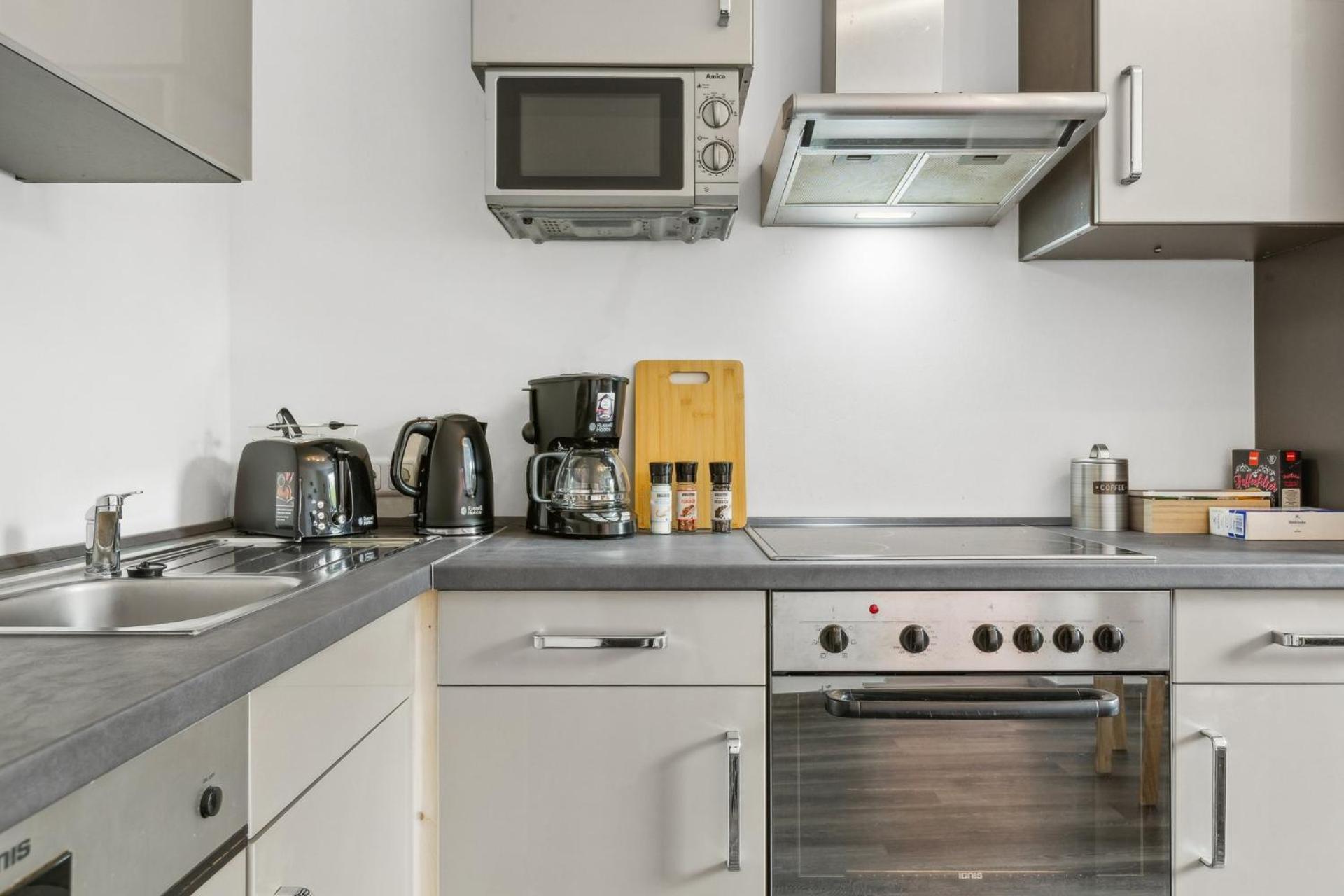 Апартаменты Elegant & Bright ~ Near Schalke 04 ~ Office ~ Free Parking! Гельзенкирхен Экстерьер фото